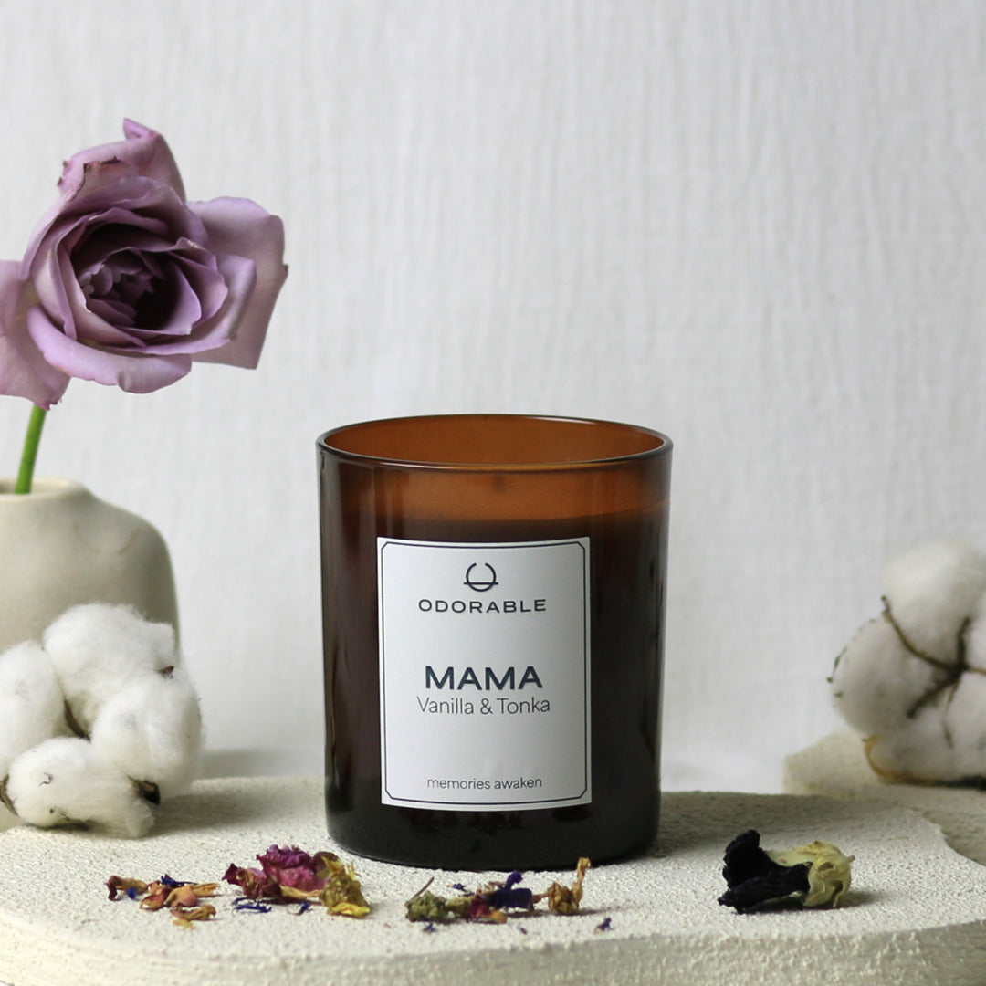 MAMA-scented candle